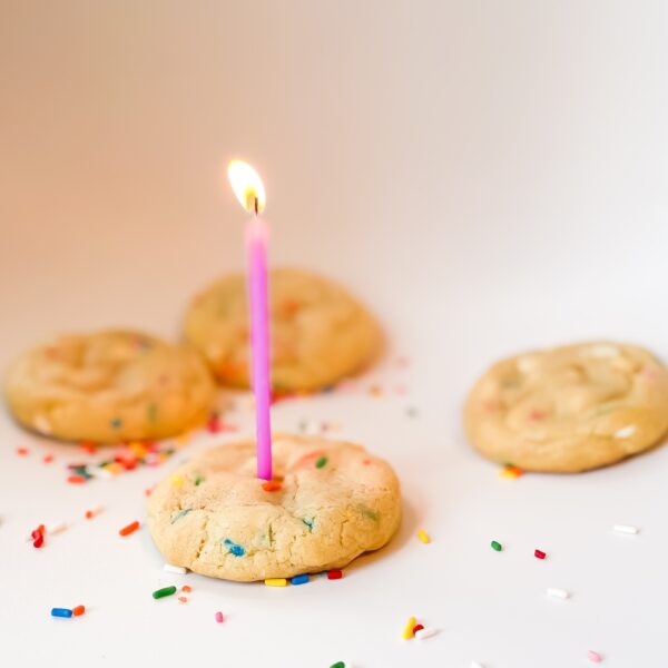 12 Birthday Cake Chip Cookies